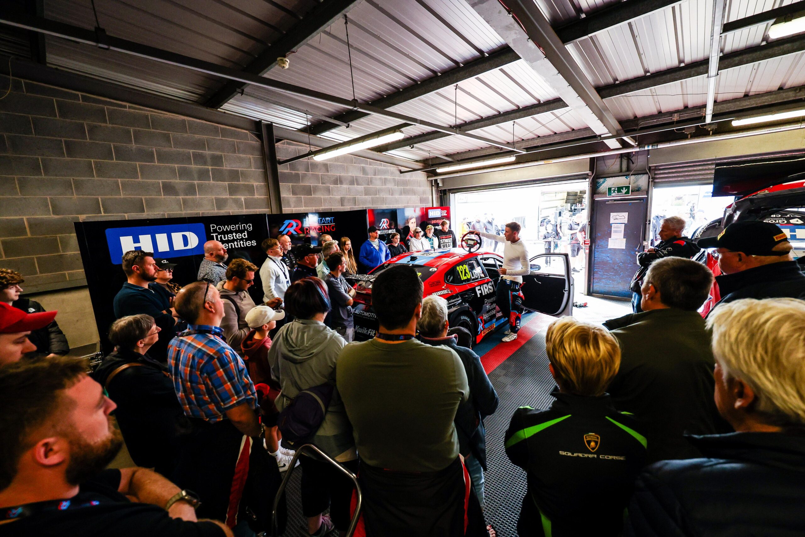 Dan Lloyd garage tour